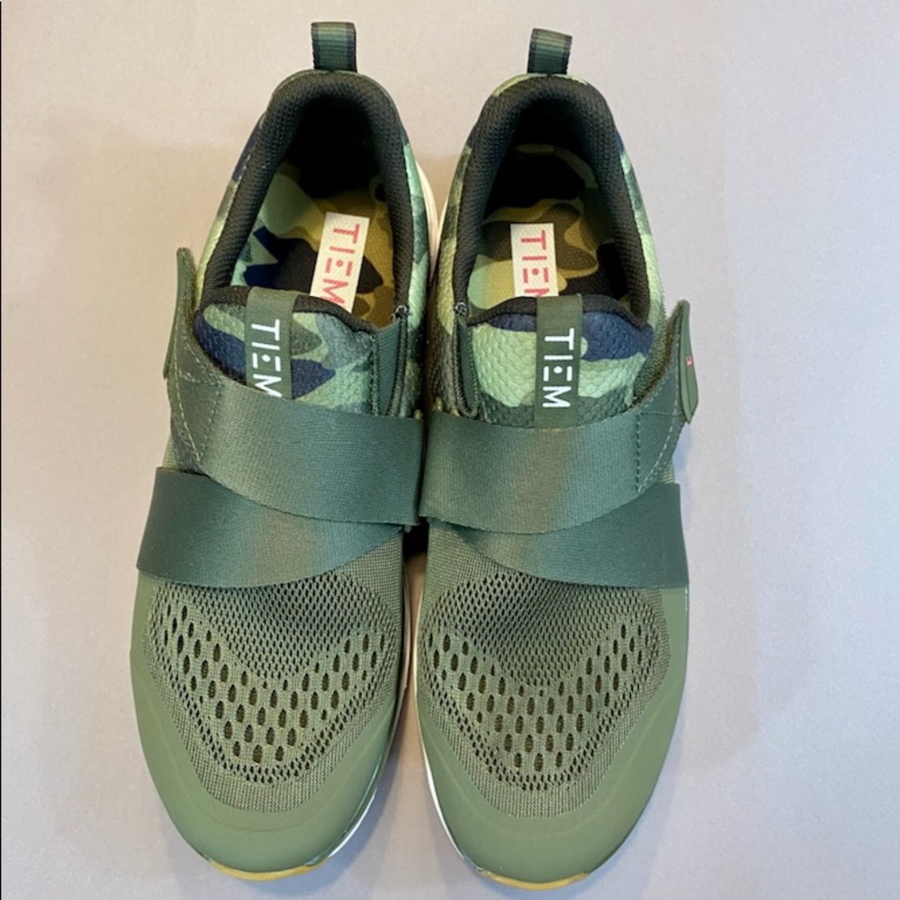 New TIEM Slipstream Bike Shoes Green - Women's 8.5